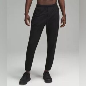 Lululemon Surge Jogger Black *short